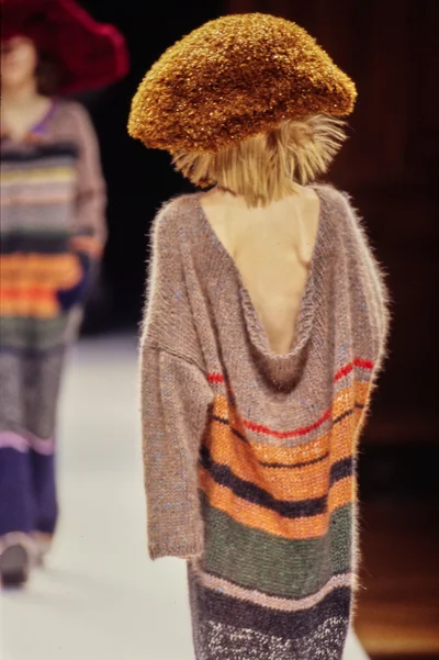 Look 35